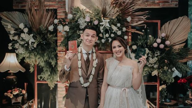 Marcell Darwin dan Nabila Faisal