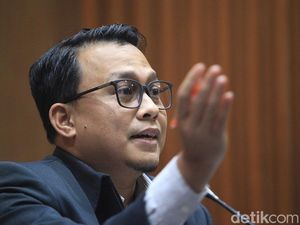 Biaya Sewa Pesawat Garuda Diduga Kemahalan, KPK Persilakan Lapor