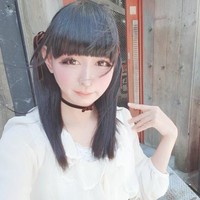 Bentuk badannya yang mungil dan gaya feminin membuat orang sangat sulit percaya bahwa dirinya adalah seorang pria. Foto: dok. twitter @tani_takuma