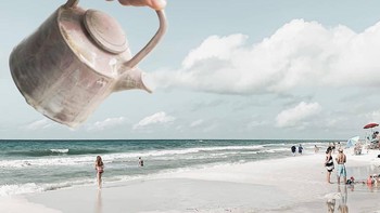 Saya suka melihat foto dan membayangkan apa yang bisa saya lakukan dengan mereka, katanya seperti dilansir dari My Modern Met. Foto: instagram.com/swissgo4design/