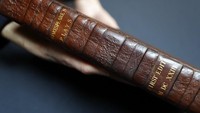 Folio pertama Shakespeare itu diketahui akan dilelang di Kota New York, Amerika Serikat pada 24 April mendatang.
