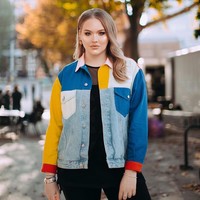 Nikkie sudah melakukan transformasi sejak ia remaja. Nikkie telah melakukan suntik hormon, memanjangkan rambut, dan menggunakan busana feminin sejak usia 14. Pada waktu usia 19, aku benar-benar bertransisi, ucapnya. Foto: Instagram