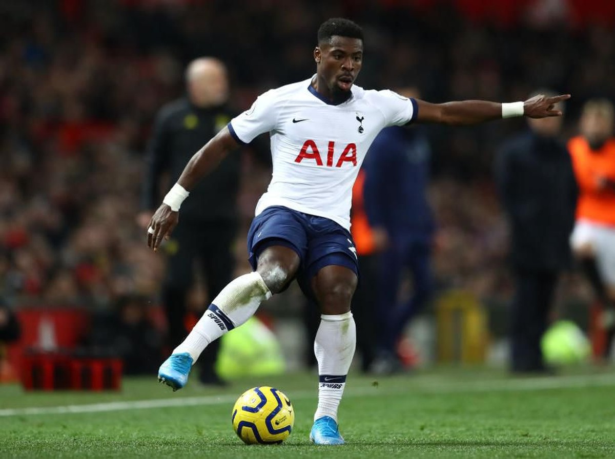 AC Milan dilaporkan siap mengorbankan Krzysztof Piatek demi mendapatkan Serge Aurier (Foto: Michael Steele/Getty Images)