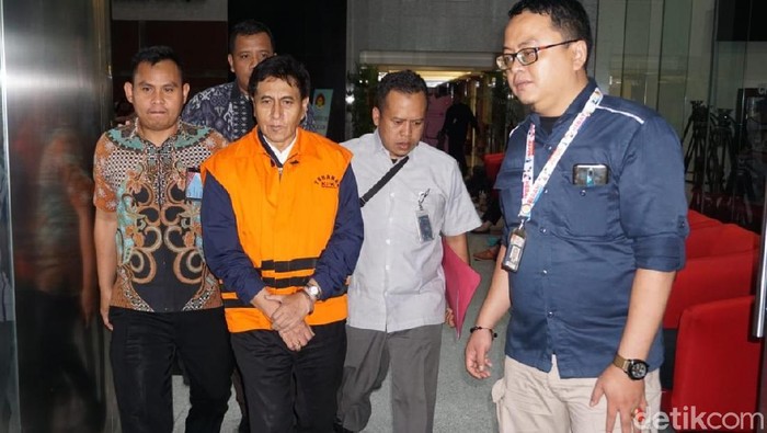 Direktur Utama PT CMI Teknologi (CMIT) Rahardjo Pratjihno ditahan KPK terkait kasus dugaan korupsi proyek Bakamla.