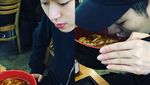 Rilis Lagu Any Song, Ini Zico Saat Makan Pizza hingga Sushi
