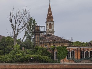 Poveglia, Kota Mati Paling Angker di Italia Kini Diperebutkan Investor