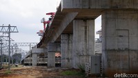 Proyek DDT itu meliputi segmen Cakung-Bekasi sepanjang 12 km dan Manggarai-Jatinegara sepanjang 3 km.