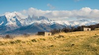 Hotel Awasi Patagonia terletak di Chili, tepatnya berlokasi di Taman Nasional Torres del Paine. Kalau tertarik mau menginap di sini, kamar dibanderol mulai dari harga £685 atau sekitar Rp 12,2 juta. (Tripadvisor)