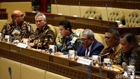 Mengawali rapat, Doli sempat menyinggung kasus dugaan korupsi yang menimpa Wahyu Setiawan.