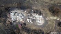 Kawasan Nerrigundah menjadi salah satu wilayah yang terdampak kebakaran hutan di Australia. Api tak hanya menghanguskan berbagai pepohonan tetapi juga properti milik warga. AP Photo/Sam McNeil.