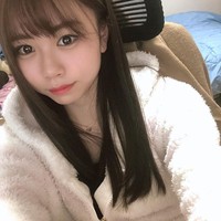 Remaja 17 tahun tersebut memang telah bertekad untuk serius di bidang esports. Karena itu, tahun lalu ia pindah ke sekolah khusus untuk mereka yang ingin jadi gamer profesional. Sekolah tersebut mengajarkan para murid bagaimana membuat, programming, menulis, dan memproduseri anime. Foto: Instagram @miyu_0v0