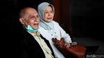 Berkursi Roda dan Tongkat, Kivlan Zen Jalani Sidang Eksepsi