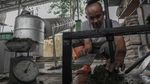 Unik! Dosen di Banyumas Olah Batu Bata dari Sampah Organik