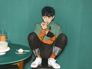 44 Lagu K-Pop Paling Hype 2020: Zico, BTS, hingga IU