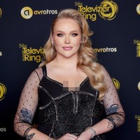 Beauty vlogger Nikkie Tutorials memberikan pengakuan yang sangat mengejutkan. Nikkie yang selama ini dikenal sebagai wanita tulen, ternyata seorang transgender.  Foto: Instagram