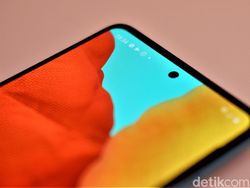 Menggenggam Galaxy A51, Ponsel Fitur Lengkap Rp 4 Jutaan