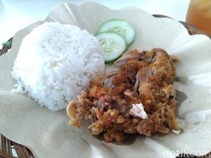 5 Makanan Rp 15 Ribuan yang Selalu Jadi Incaran Mahasiswa