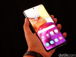 Wujud Galaxy A71, Berdesain Tipis Punya Jeroan Gahar