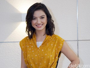 Raline Shah Perhatian ke Pacar seperti ke Hewan Peliharaan