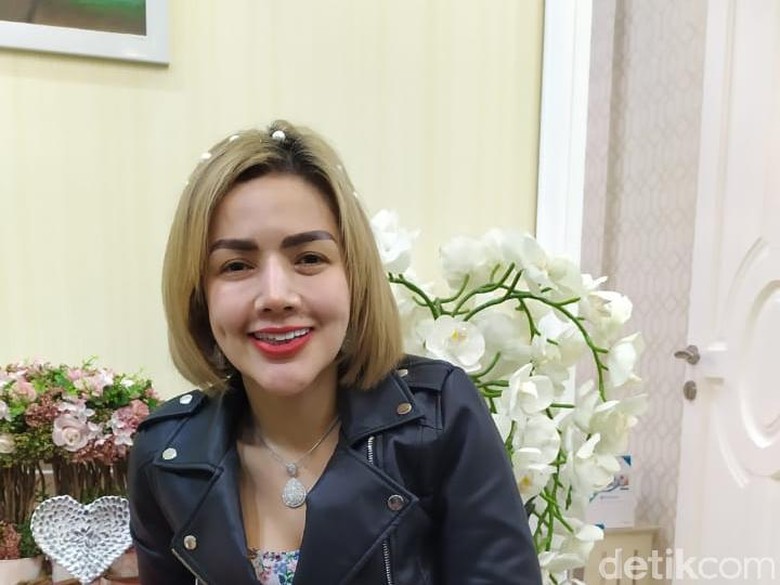 Foto: Kumalasari Perawatan Miss V. westy/detikHOT Foto: Kumalasari Perawatan Miss V. westy/detikHOT