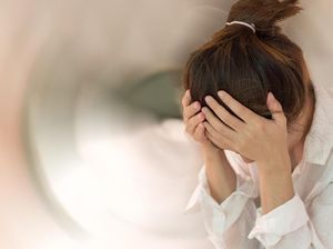 Bisa Picu Gangguan Mental, Ini 5 Cara Atasi Overthinking