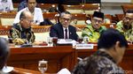 Ketua KY Dikritik Komisi III saat Rapat Konsultasi dengan DPR
