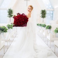 Model asal Jepang Kato Sari jadi sensasi di media sosial setelah berbagi video di Youtube mengumumkan perceraian dengan suami yang dinikahi pada September 2019. Pernikahan seumur jagung yang harus berakhir ini pun dikarenakan suami Kato Sari terlalu miskin dan tak memberinya uang lagi. Foto: Instagram