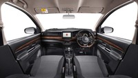 All New Ertiga Ertiga tipe GL, GX dan Suzuki Sport kini memiliki second row center arm rest yang lama dinanti-nantikan pecinta Suzuki. (dok. Suzuki)
