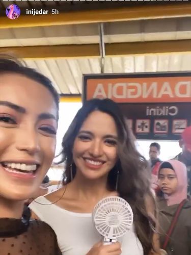 Gini Deh Jadinya Jessica Iskandar dan Nia Ramadhani Syuting Naik KRL