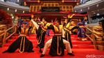 Pertunjukan Khas Imlek Meriahkan Pusat Perbelanjaan