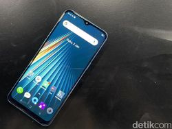 Penampakan Realme 5i dan Buds Air yang Siap Goda Kantong