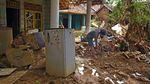 Dua Pekan Usai Banjir Bandang di Lebak, Warga Krisis Air Bersih