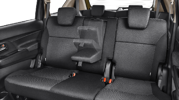 Suzuki Permak Ertiga, Ada 'Arm Rest' di Jok Tengah