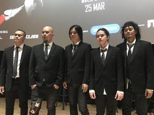 Dhani Bebas, Dewa 19 Tur 6 Kota Rayakan 20 Tahun Album Bintang Lima