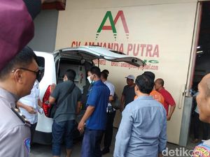 Sebuah CV di Sidoarjo Terbakar, 1 Orang Tewas dan 8 Luka-luka