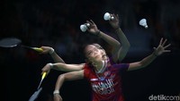 Pebulutangkis tunggal putri Fitriani bertanding melawan pebulutangkis tunggal putri China Han Yue di Babak 1 Indonesia Master, Istora Senayan, Jakarta, Rabu (15/1/2020).