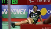 Gregoria Mariska jatuh bangun menghadapi Akane Yamaguchi.