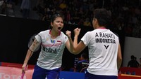 Jauh sebelum resmi mengumumkan gantung raket, Greysia terus memotivasi Apriyani Rahayu yang jadi pasangannya di ganda putri. Itu rupanya juga bikin Greysia tambah semangat dan keduanya pun jadi saling memacu. Aditya Pradana Putra/Antara Foto
