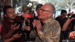 Tawa Irawan Gunari Usai Diperiksa Terkait Jiwasraya