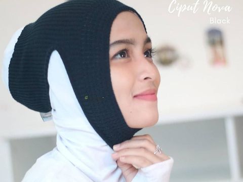 5 Tips Pilih Ciput Anti Pusing Buat Hijabers Pemula