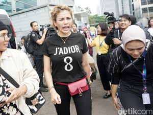 Hai Kalian yang Tertawa, Dengar Nih Ucapan Sahabat Nikita Mirzani