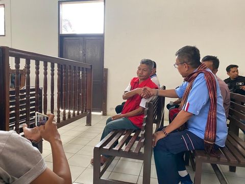 Penjarakan Samirin yang Ambil Getah Karet Rp 17 Ribu, Kejagung: UU Seperti Itu