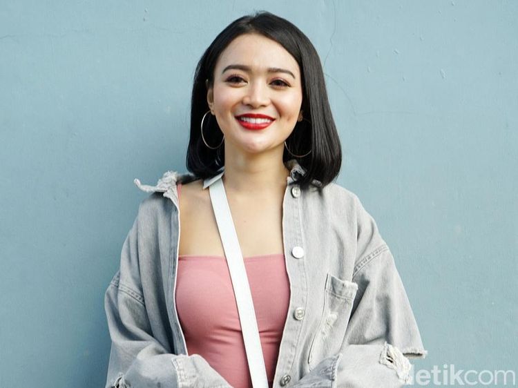 Ayu Ting Ting, Billy Syahputra, Vicy Melanie hingga Wika Salim