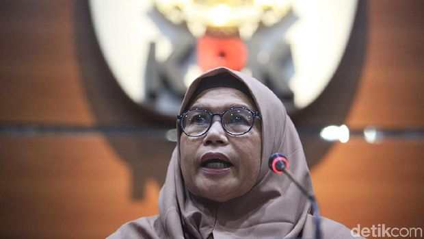 Lili Pintauli Siregar
