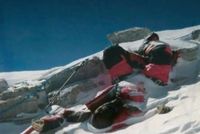 Jasad manusia di Death Zone di Everest