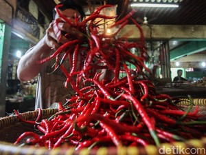 Cabai Merah hingga Minyak Goreng Diprediksi Picu Inflasi 0,22%