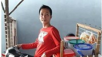 Pria yang akrab disapa Afo itu awalnya tak mengira jika ulahnya menyandingkan fotonya dengan Donnie Yen akan menjadi viral. Dok. Instagram