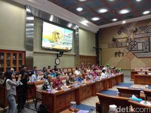Iuran BPJS Kesehatan Disoal, DPR Soroti Ketersediaan RS di Daerah