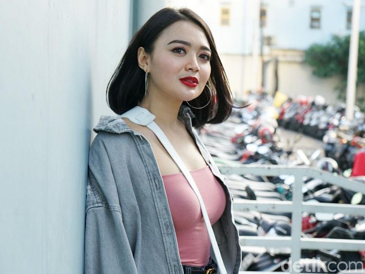 Wika Salim Makin Sekut Aja Nih!