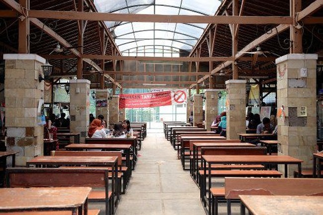 Asyiknya! Bisa Nongkrong dengan Banyak Pilihan Makanan Berharga Murah Asyiknya! Bisa Nongkrong dengan Banyak Pilihan Makanan Berharga Murah